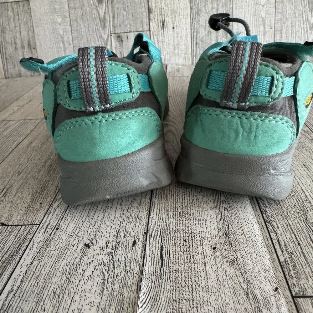 Keen Whisper Sandals ~ Waterproof Hiking Shoes Kids Shoes teal green Size 11